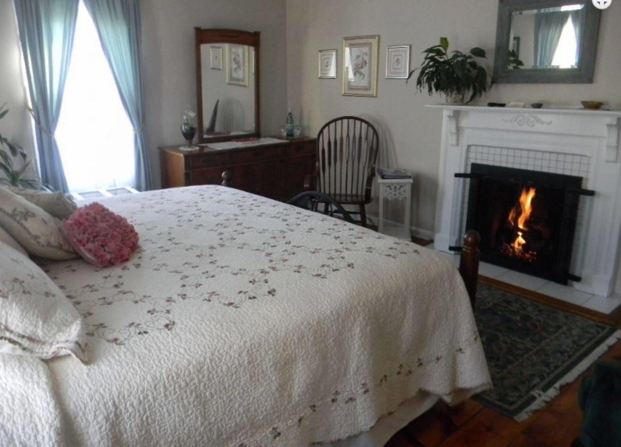 Harrington House Bed and Breakfast Milford Esterno foto