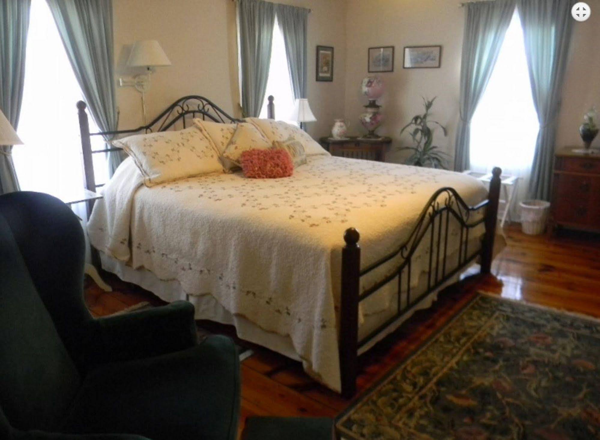 Harrington House Bed and Breakfast Milford Esterno foto